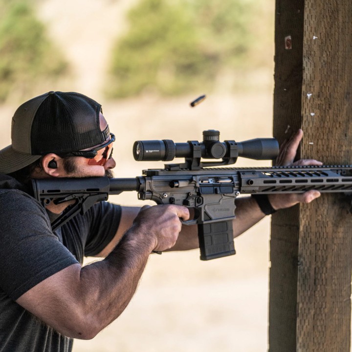 Luneta celownicza Vortex Strike Eagle 3-18x44 FFP 34 mm AO EBR-7C MOA/MRAD-14 1695  | 54484