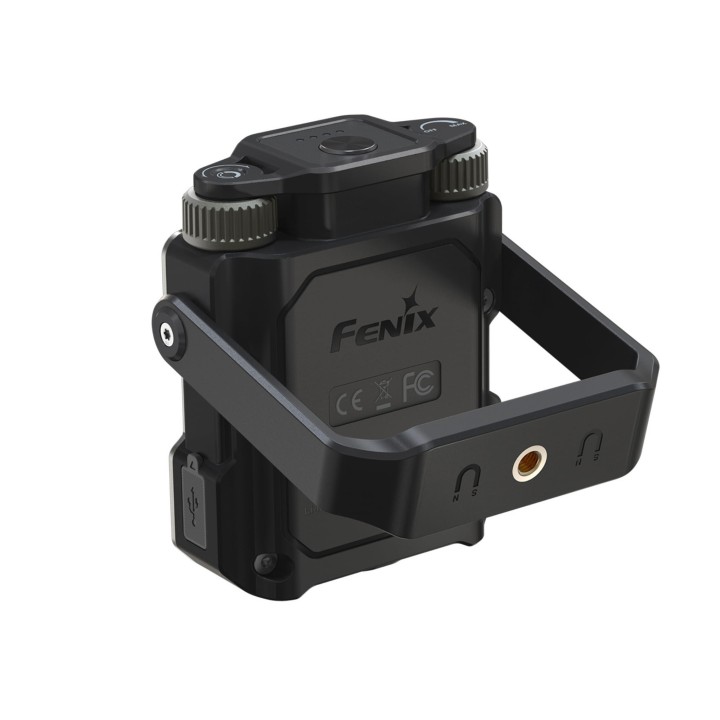 Latarka kempingowa Fenix CL27R zielona-3 188