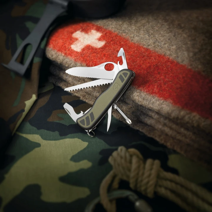 Scyzoryk Victorinox Swiss Soldier's 0.8461.MWCH-6 2011