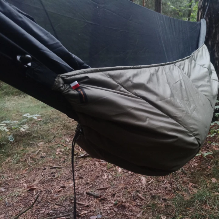 Podpinka do hamaka TigerWood Underquilt Marra 4.0 200 cm, oliwkowa-3 2322