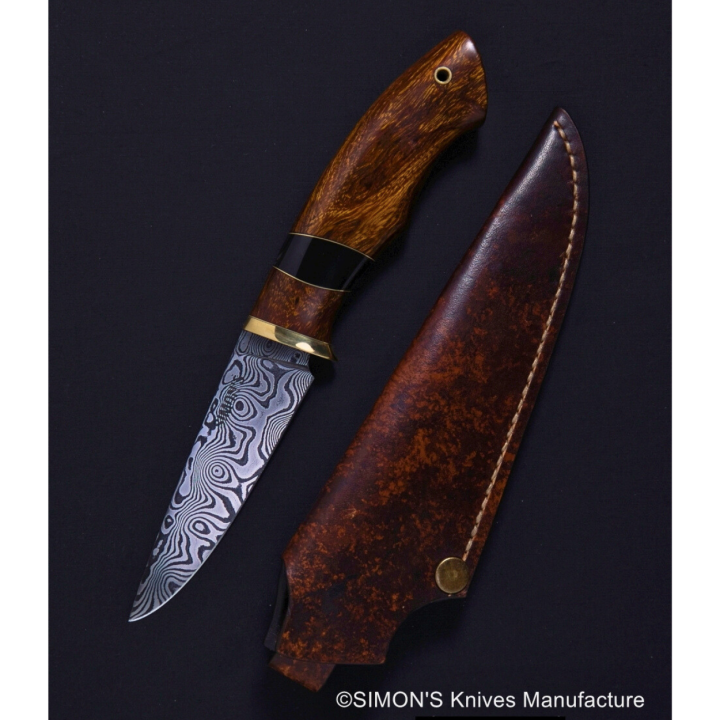 Nóż myśliwski z kutej stali w skórzanej pochwie ręcznie szytej Simon's Knives