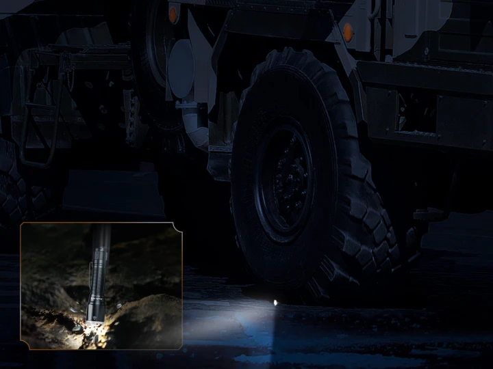 Latarka taktyczna LED Fenix TK16 V2.0 czarna-16 111