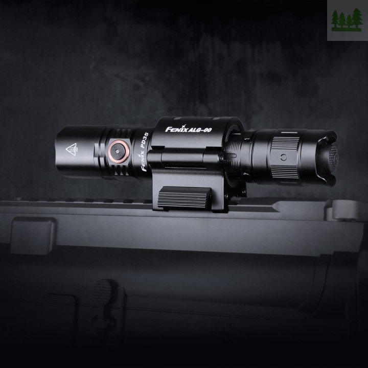 Latarka taktyczna LED Fenix PD35 V3.0 czarna-7 123
