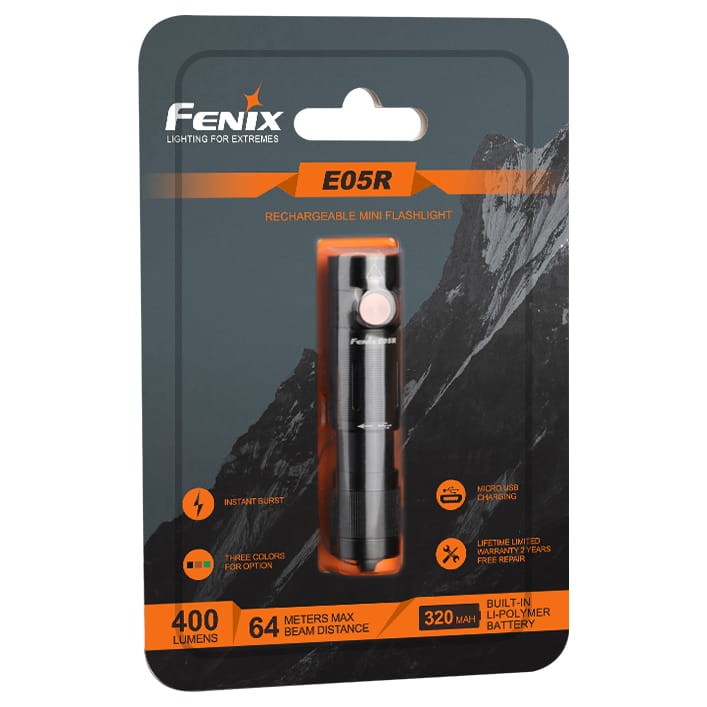 Latarka LED Fenix E05R czarna-10 124