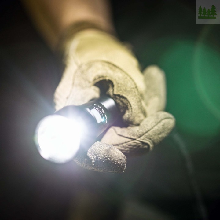 Latarka LED Fenix C7-15 126
